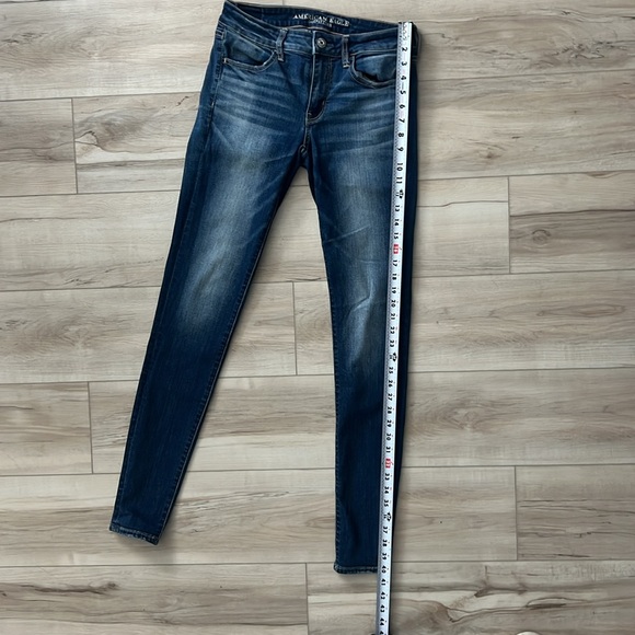 Distressed Medium Blue Size 6 X-long American Eagle Outfitter Jeggings - Picture 8 of 9